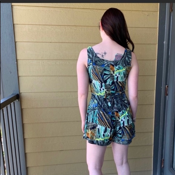 Vintage Safari Print Button Down Romper - Picture 4 of 6
